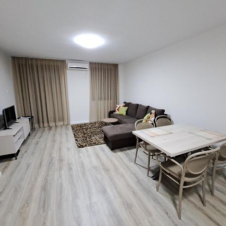 Ninas Apartments โมสตาร์ ห้อง รูปภาพ